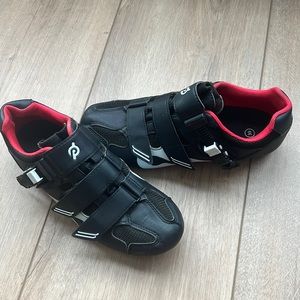 Peloton cycling shoes size 39